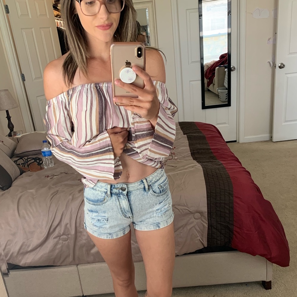 Kendall and Kylie size 3 shorts